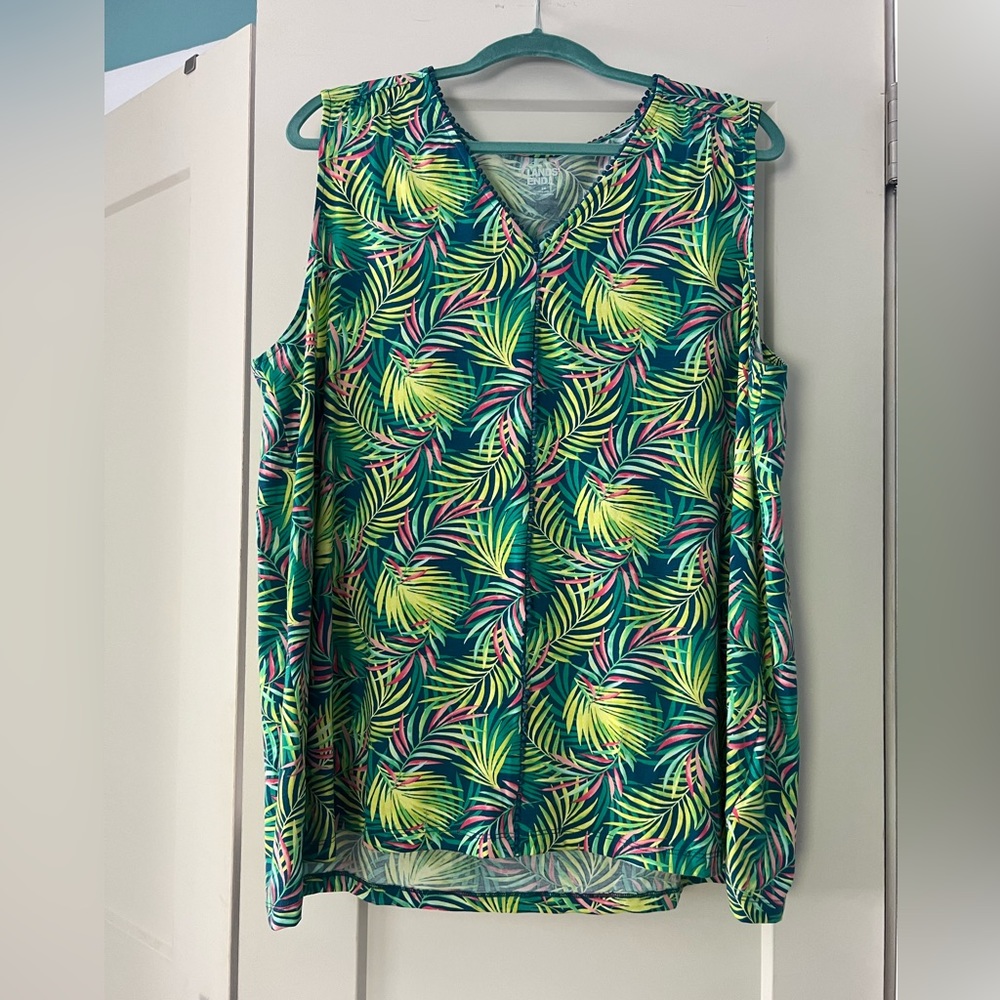 Lands End NEW Tropical Tank with trim detail